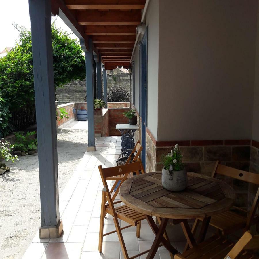 Bastya Apartman Eger Luaran gambar